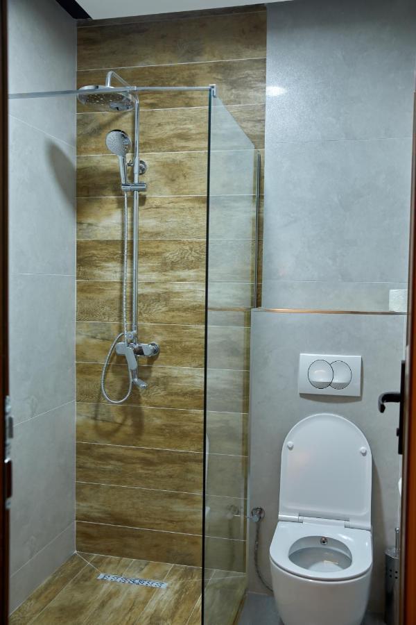 פרישטינה Amico Hotel מראה חיצוני תמונה