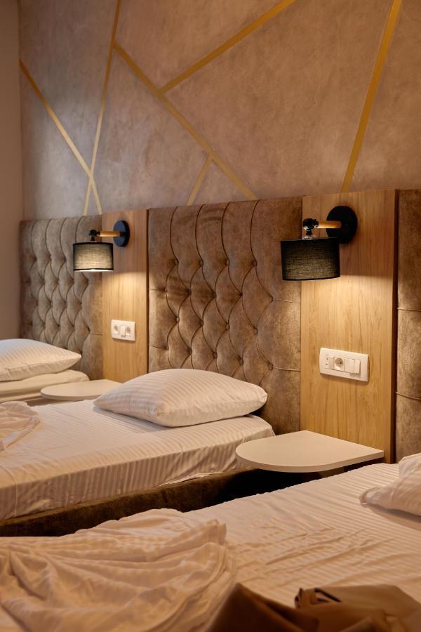 פרישטינה Amico Hotel מראה חיצוני תמונה
